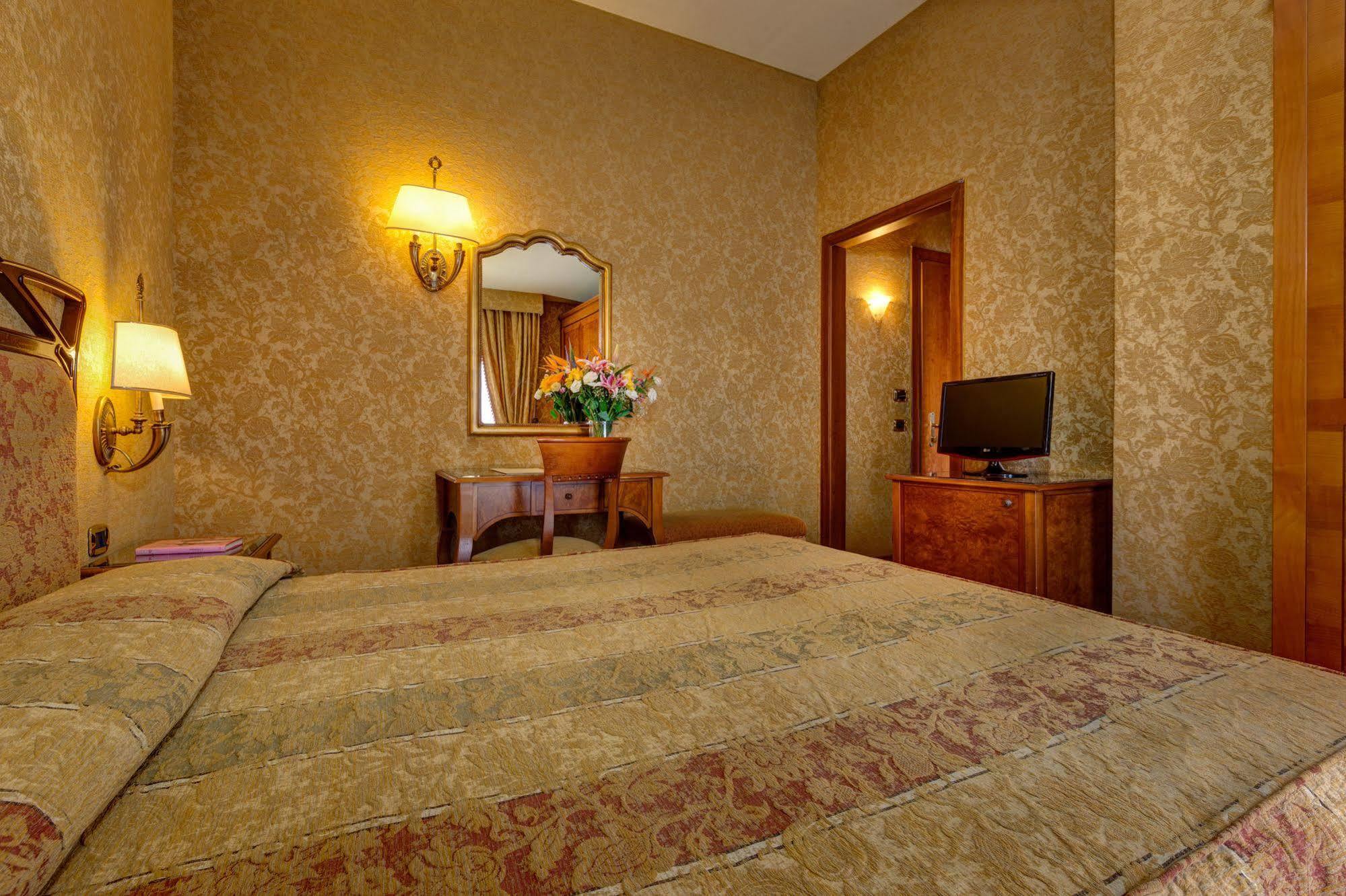 Hotel Villa Morgagni Roma Dış mekan fotoğraf